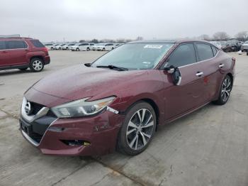  Salvage Nissan Maxima