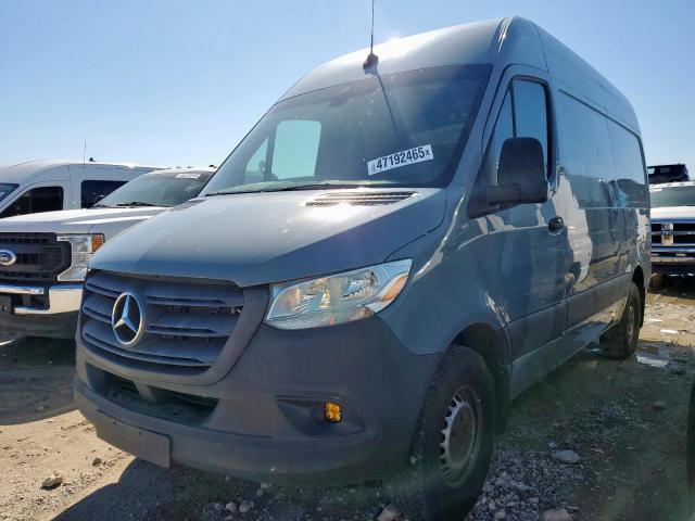  Salvage Mercedes-Benz Sprinter