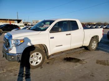  Salvage Toyota Tundra