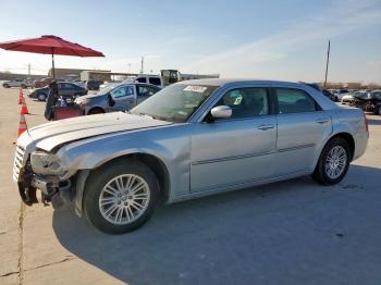  Salvage Chrysler 300