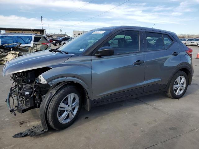  Salvage Nissan Kicks