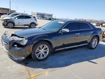  Salvage Chrysler 300