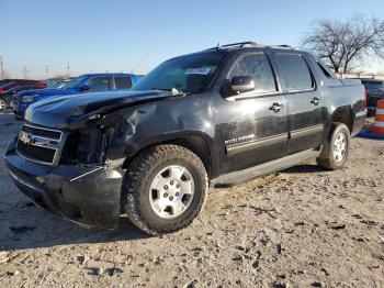  Salvage Chevrolet Avalanche