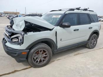  Salvage Ford Bronco