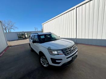  Salvage Ford Explorer