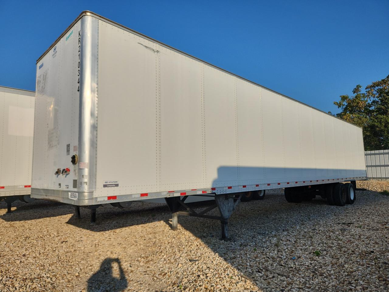 Hyundai Trailer Image 8