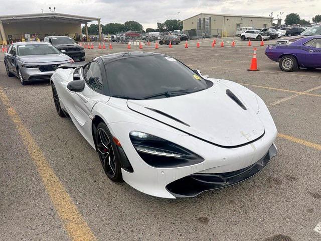  Salvage McLaren 720S