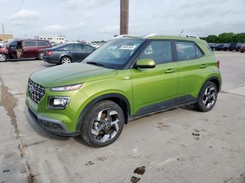  Salvage Hyundai VENUE