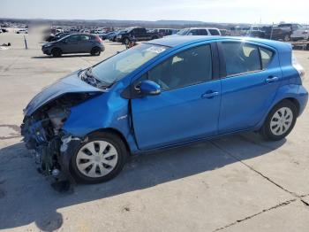  Salvage Toyota Prius
