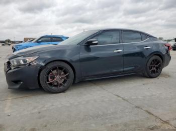  Salvage Nissan Maxima