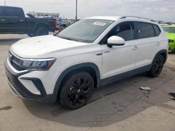  Salvage Volkswagen Taos