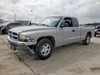  Salvage Dodge Dakota
