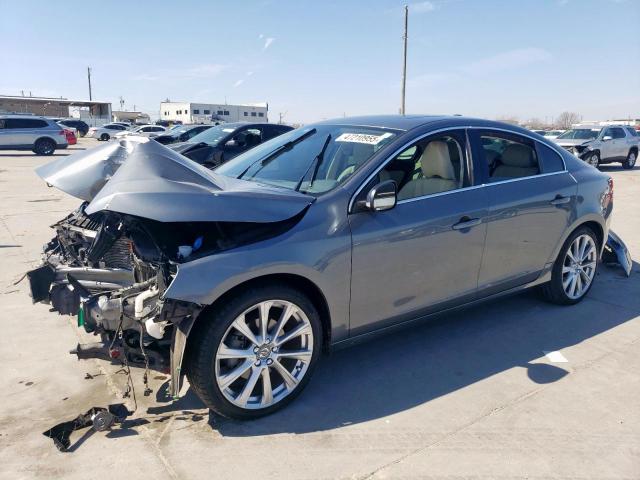  Salvage Volvo S60