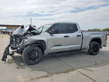  Salvage Toyota Tundra