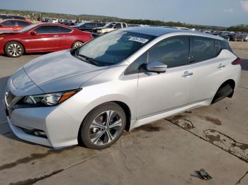  Salvage Nissan LEAF