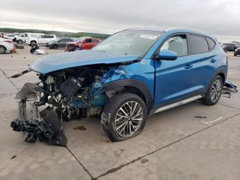  Salvage Hyundai TUCSON