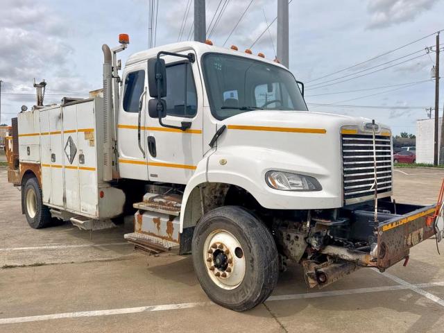  Salvage Freightliner M2 106 Hea