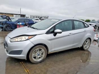  Salvage Ford Fiesta