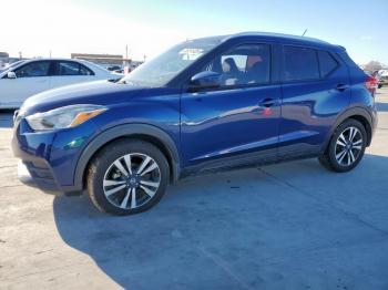  Salvage Nissan Kicks