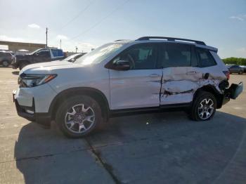  Salvage Honda Passport