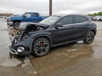  Salvage Mercedes-Benz GLA