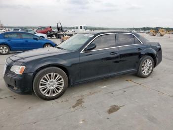  Salvage Chrysler 300