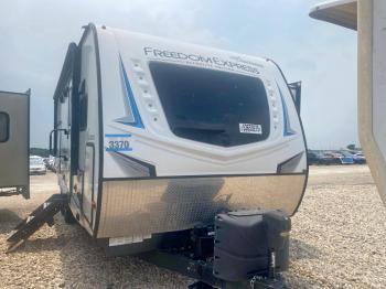  Salvage Coachmen Freedom Ex