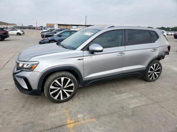  Salvage Volkswagen Taos