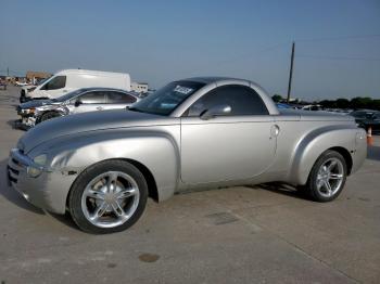  Salvage Chevrolet SSR