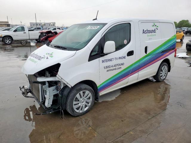  Salvage Nissan Nv