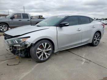  Salvage Nissan Maxima
