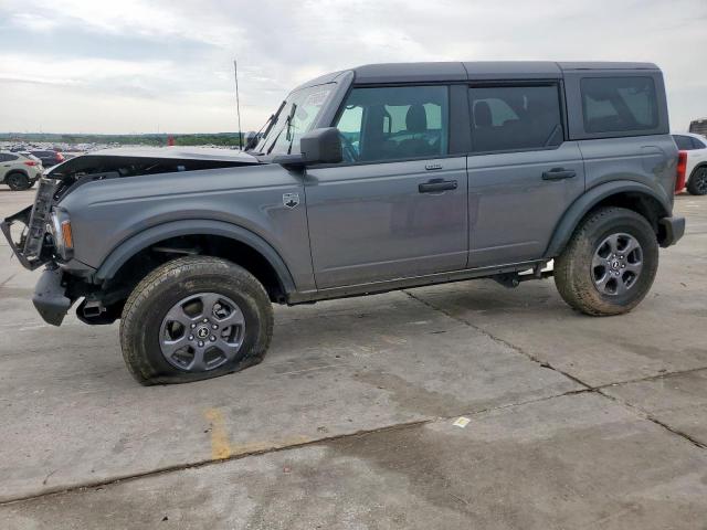  Salvage Ford Bronco