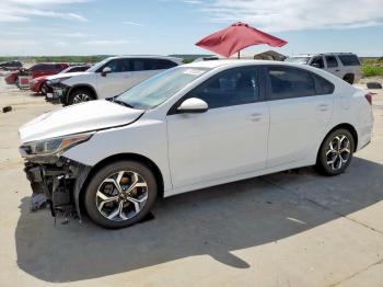  Salvage Kia Forte