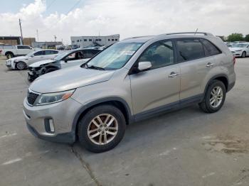  Salvage Kia Sorento