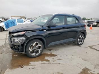  Salvage Hyundai VENUE