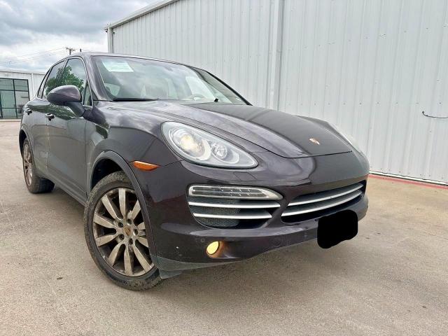  Salvage Porsche Cayenne