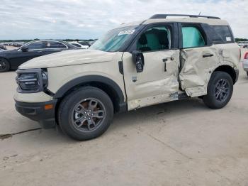  Salvage Ford Bronco