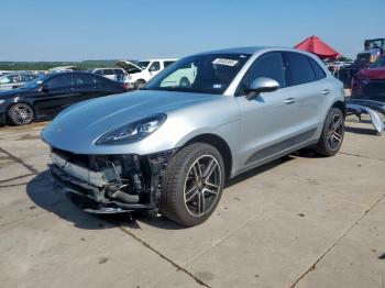  Salvage Porsche Macan