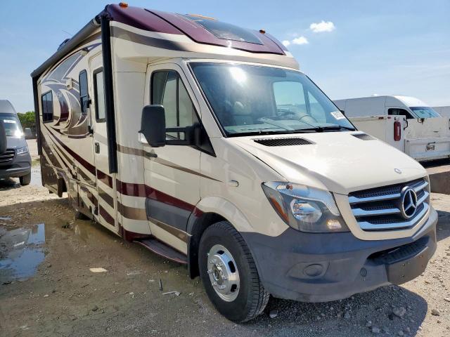  Salvage Mercedes-Benz Sprinter
