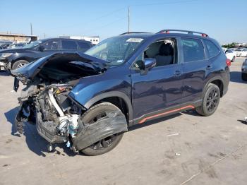  Salvage Subaru Forester