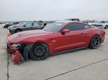  Salvage Ford Mustang