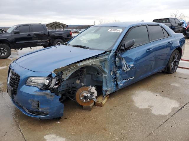  Salvage Chrysler 300