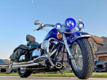  Salvage Harley-Davidson Fl