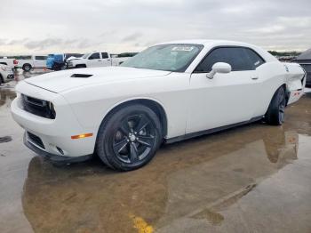 Salvage Dodge Challenger