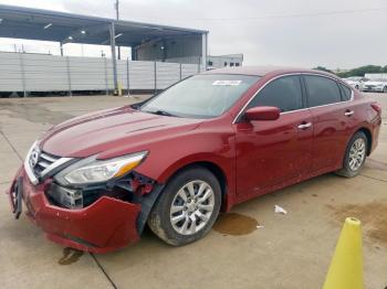  Salvage Nissan Altima
