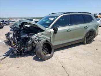  Salvage Kia Telluride
