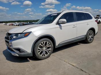  Salvage Mitsubishi Outlander