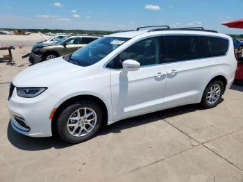  Salvage Chrysler Pacifica