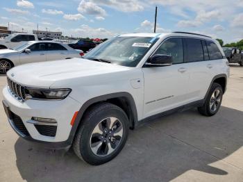  Salvage Jeep Grand Cherokee