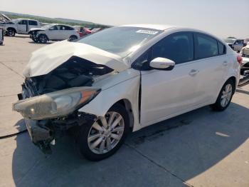  Salvage Kia Forte